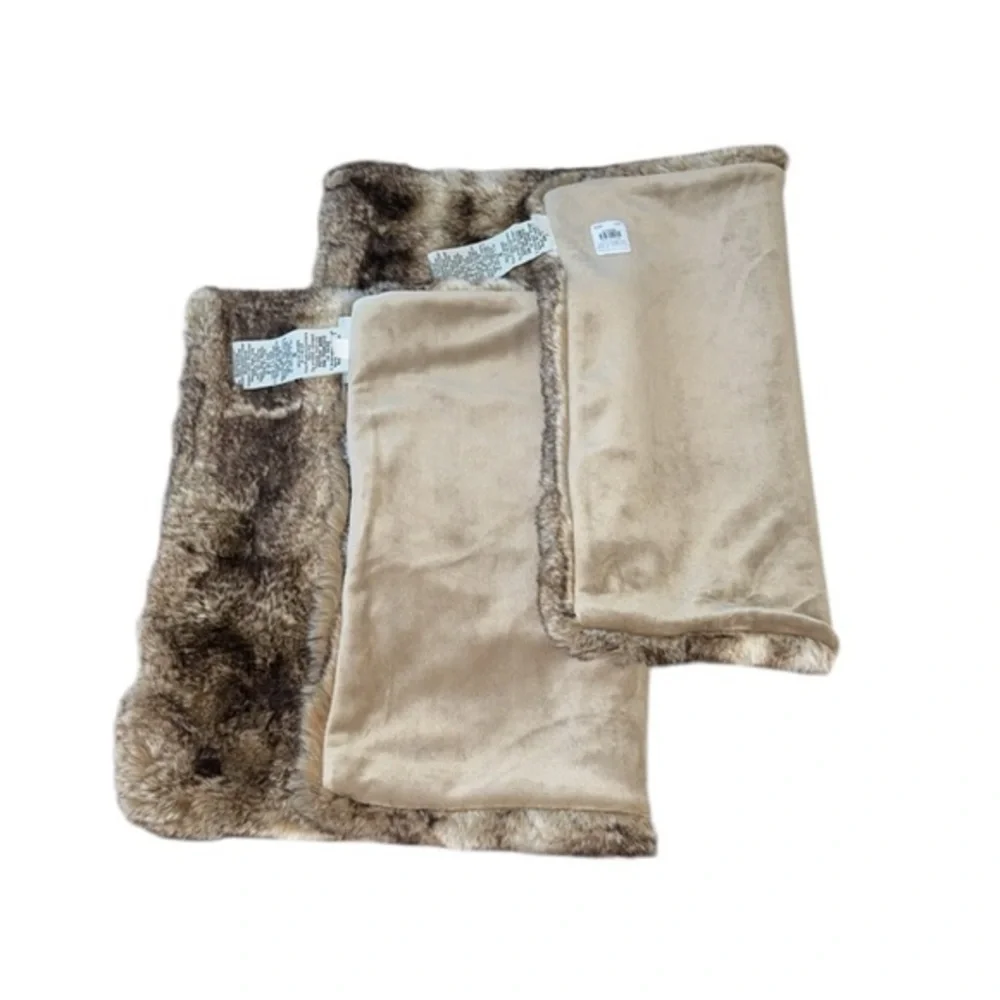 NEW 2 x Pottery Barn Caramel Ombré‎ Faux Fur Placemats 20” x 14”
